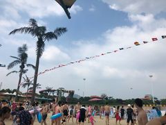 -汤山欢乐水世界