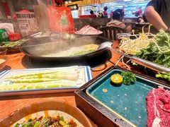 -周小明火锅(黑金冠社区店)