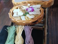 -滇釜火锅·能喝汤的火锅(车公庄店)