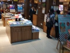 -新华书店(沙坪坝书城店)