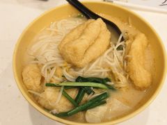 -谭仔米线(皇庭广场店)