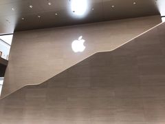 -Apple零售店(玄武湖店)