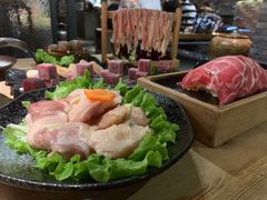 -湊湊火锅·茶憩(杭州湖滨银泰in77店)