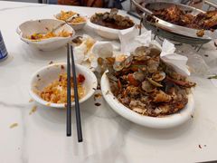 -凤凰路何眼镜香辣蟹(花果园店)