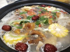 -九寨沟特色牦牛肉汤锅