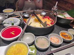 -三出山火锅(南京万象天地店)