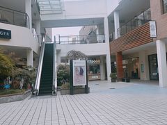 -宁波杉井奥特莱斯广场