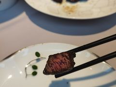 沪市牛肉粒-屋里厢上海菜馆