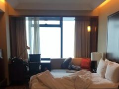 -上海龙之梦万丽酒店