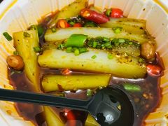 -耙吉吉川味小酒馆(本地人回头店)