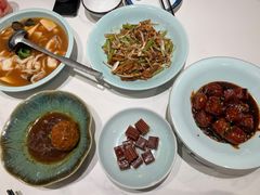 -梅飞酒家(名辉豪庭店)