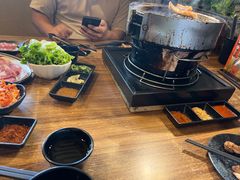 -山居屋炭火烧肉(厚街万达店)