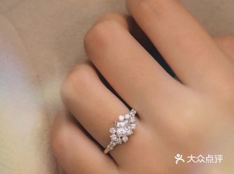 就选择自己喜欢的 不用看大众