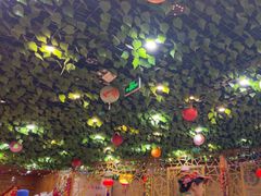 -袁小二大东北铁锅炖(吉祥村总部)