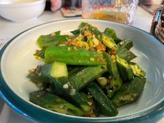 酸辣蒜蓉秋葵-美奈小馆·东南亚菜(福田星河COCO Park店)