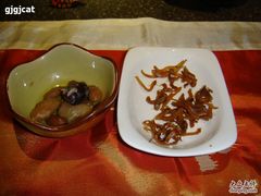 送小菜-将太无二·北美传奇寿司(瑞士公寓店)