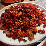 碗的大小跟我的手差不多大小