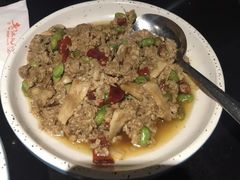 特色虾皮臭豆腐-老头儿油爆虾·知味杭州(爱琴海购物中心)