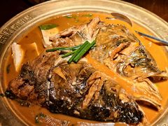 红焖大鱼头-解家河南菜(华山路店)