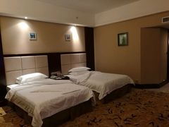 -张家界大成山水国际大酒店