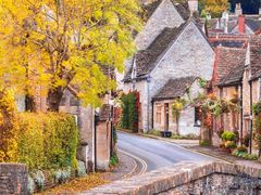 -名都晓荷塘主题火锅(海城街店)