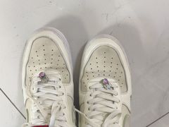 -京伟修鞋洗鞋奢侈品皮具护理店