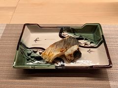 烤鱼和芋艿-焘