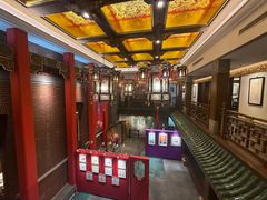 -梅龙镇酒家(南京西路总店)