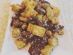 -维吾尔餐厅(宜山路店)