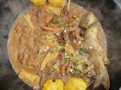 -山妹子铁锅炖