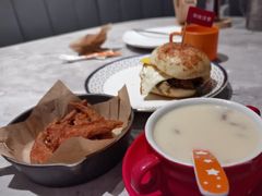 -必胜客(城西银泰店)