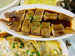 -渔中舟海鲜大排档(普陀沈家门店)