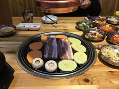 -韩国明洞碳烤肉(常平店)