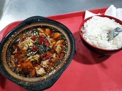 -老乡鸡(亳州路天庆大厦店)