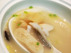 花胶黄鱼羹-新荣记(南京西路店)