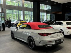 -奔驰上海利星(七宝店)