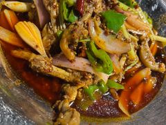 -休记光头香辣蟹干锅店(衣冠庙店)