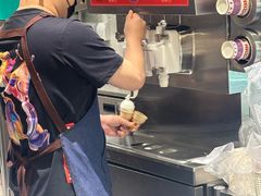 -DQ·蛋糕·冰淇淋(荟聚中心店)