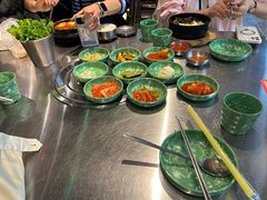 -欧巴炭烤肉오빠숯불구이(南京东路店)