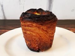 Burnt&nbsp;Cheese&nbsp;Cruffin-Keong Saik Bakery