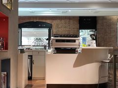 -潮一不贰·法式甜品·生日蛋糕·西式简餐(外滩店)