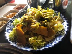 -牛味道炭火烤肉(湖前总店)