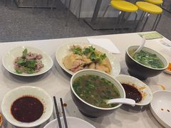 -月亮房·白斩鸡(娄山关路店)
