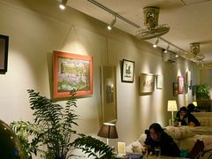 -北平花园·MUA摩造汉堡·北平咖啡(南锣鼓巷胡同店)