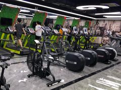 -宝德龙游泳健身