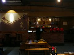 -白乐天毛肚火锅馆(解放碑店)