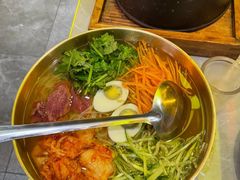 -沪上名羊天下•烤羊腿•东北烧烤•小龙虾(浦东直营总店)