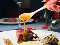 -弦月窗LUNETTE BY AMANDA(复兴路店)