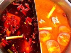 小龙坎秘制番茄锅-小龙坎老火锅(城阳路店)