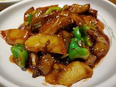 最爱地三鲜-95号酱骨·一块豆腐(展春园西路店)